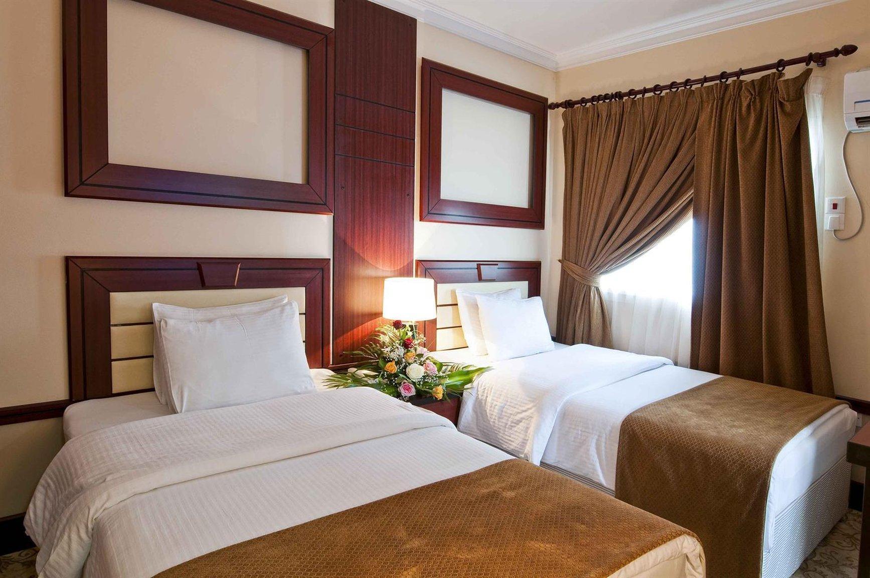 La Villa Palace Hotel Доха Стая снимка